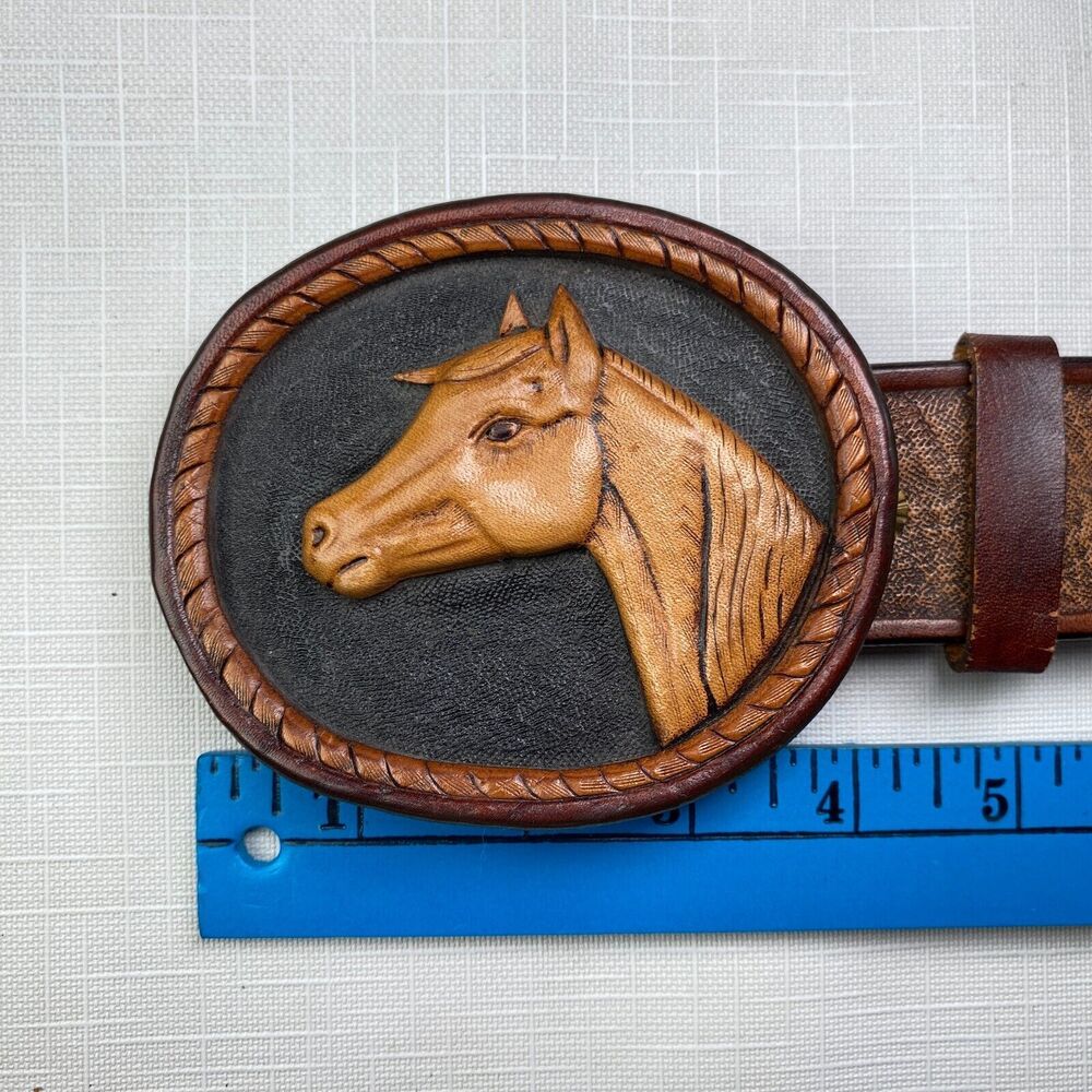 Hand Tooled LEATHER 3-D HORSES SCENE Western Belt! Handmade T Goodloe Sz 29 - Picture 3 of 16